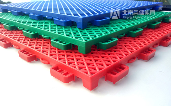 決定懸浮拼裝地板價(jià)格因素有哪些