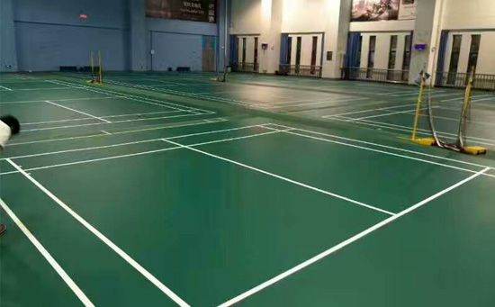 羽毛球館運(yùn)動(dòng)地膠施工要求